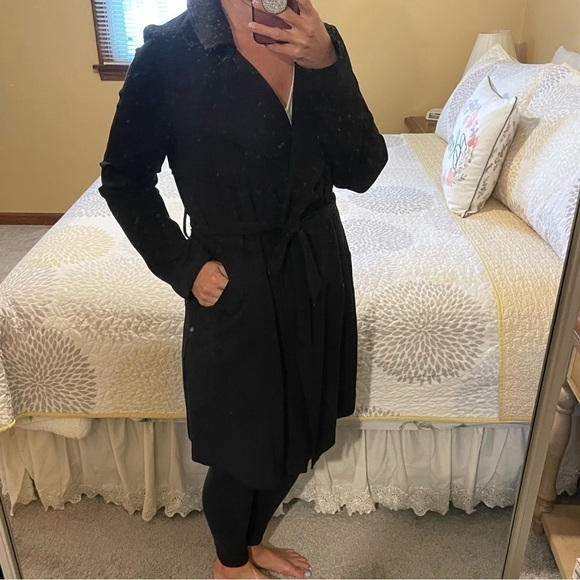 Adorable Black Dress Cardigan Blazer - Picture 6 of 9